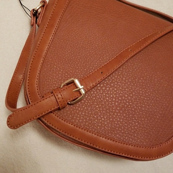 Sole Society Finnigan Crossbody Saddle Bag - Picture 6 of 8